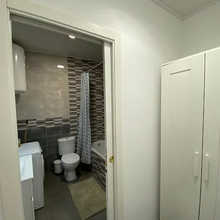 Cozy Apartment, Wifi! Apartment *